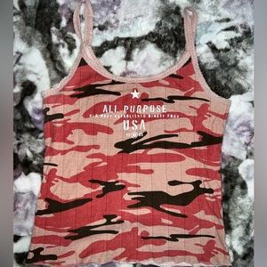 Old Navy Women’s Small Pink Camo Tank Top